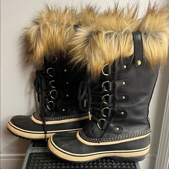 Sorel | Shoes | Sorel Black And Tan Waterproof Winter Boots  display picture 1
